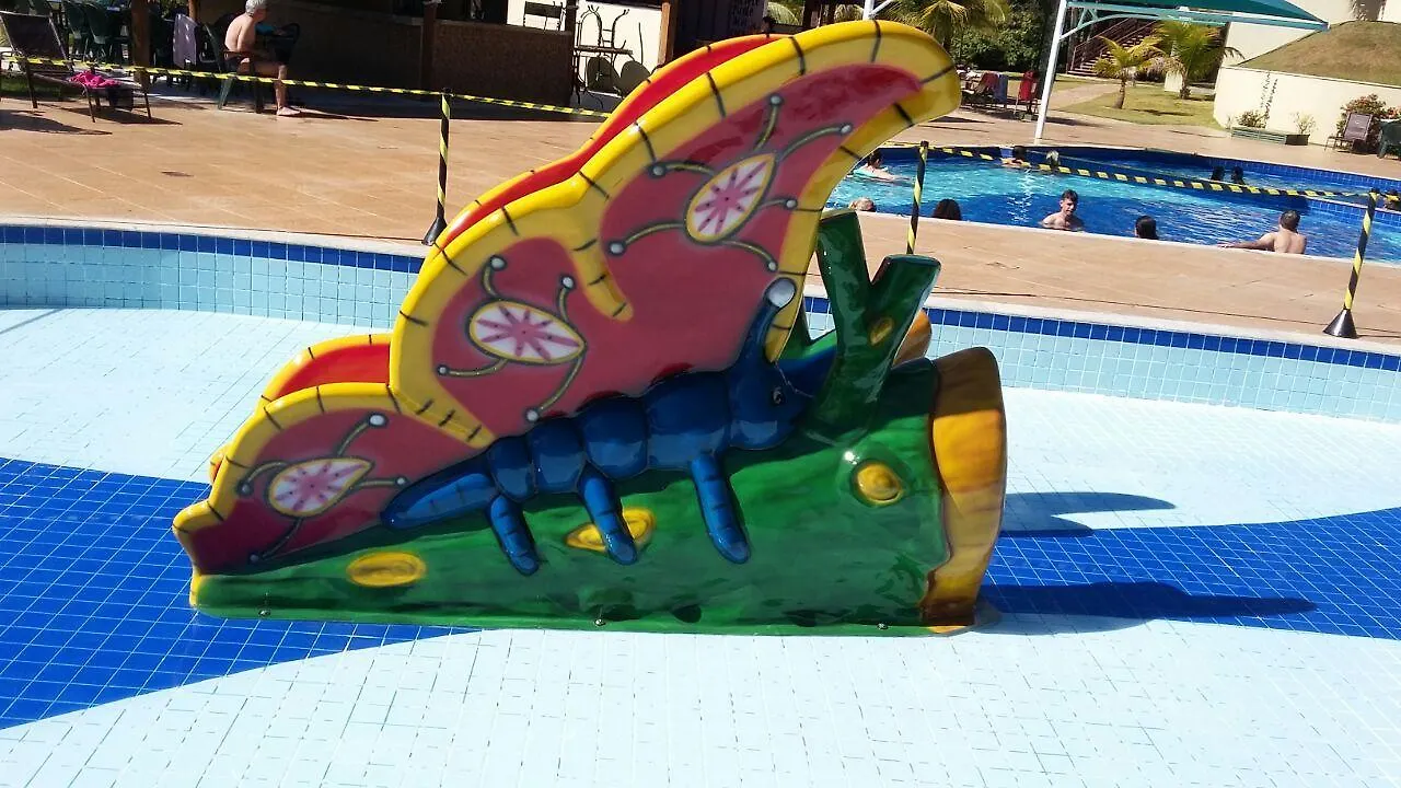 C204 Aldeia Do Lago: Lakeside Retreat with Aqua Park & EV Charging Caldas Novas 0*,  Brazil